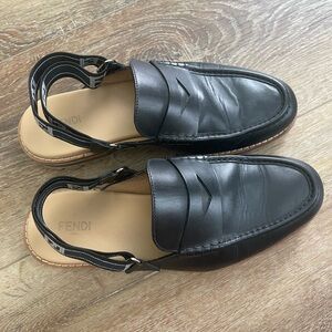 EUC Men’s Fendi Loafers Size 9